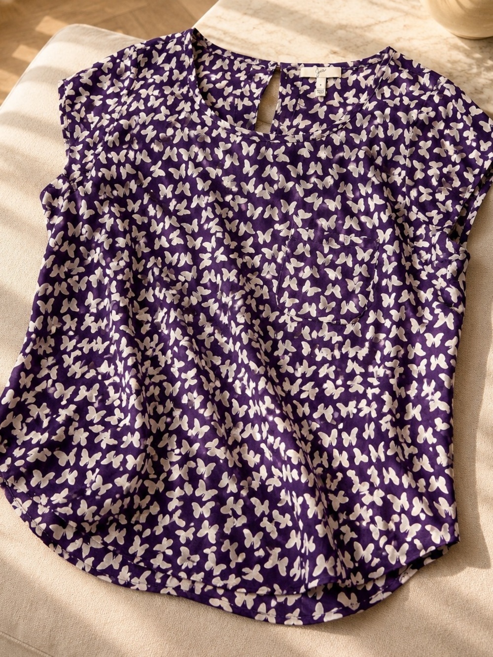 Joie Silk Butterfly Print Blouse Purple Ivory Pocket Top Size Large